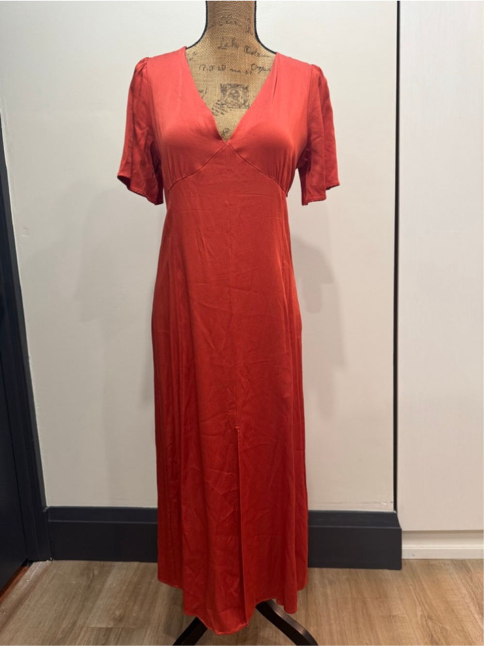 Massimo Dutti Red V-Neck Babydoll Satin Maxi Dress L Party Cocktail Slit